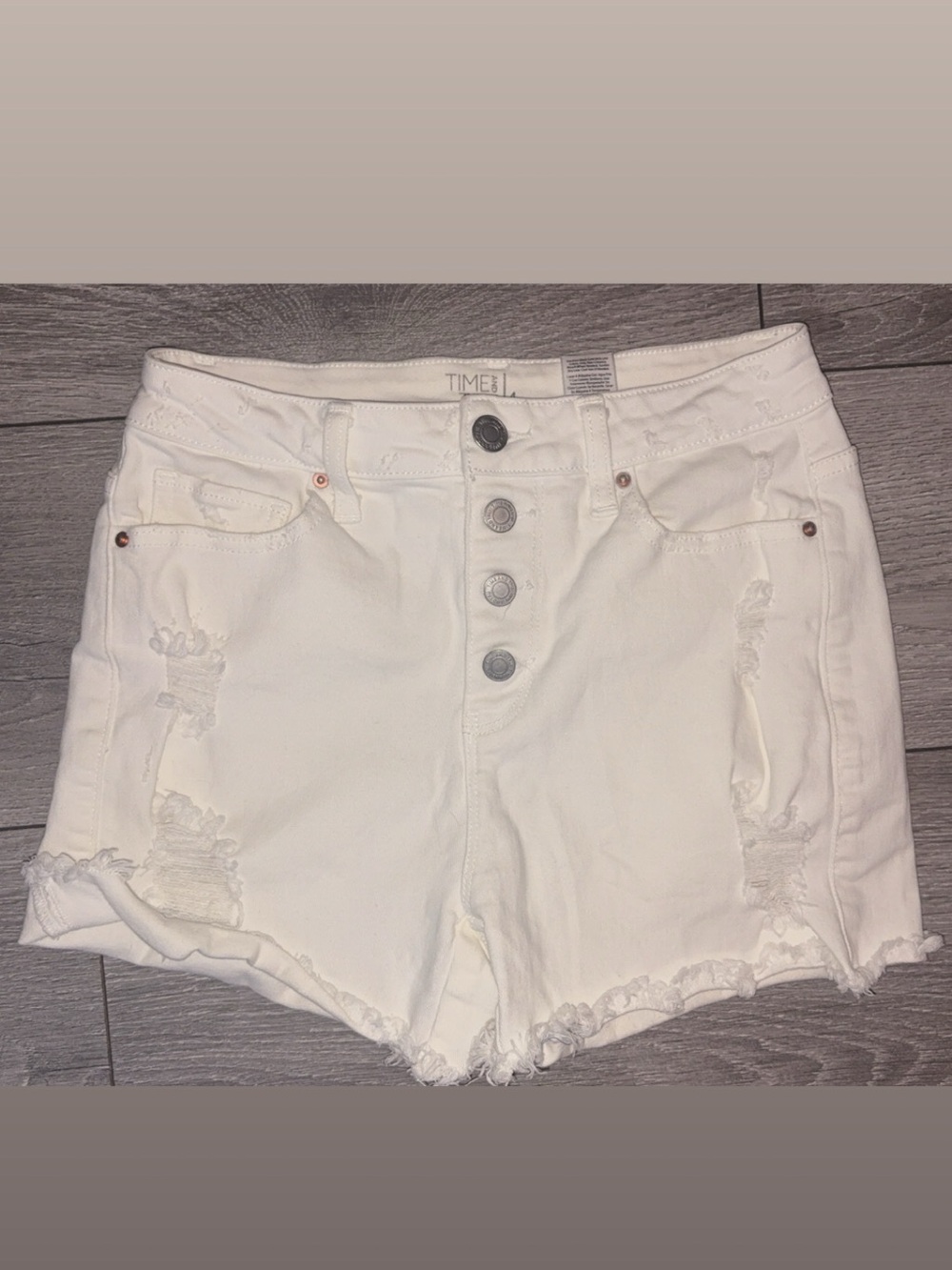 Time and Tru Size 4 High Rise White Denim Shorts Cut Offs